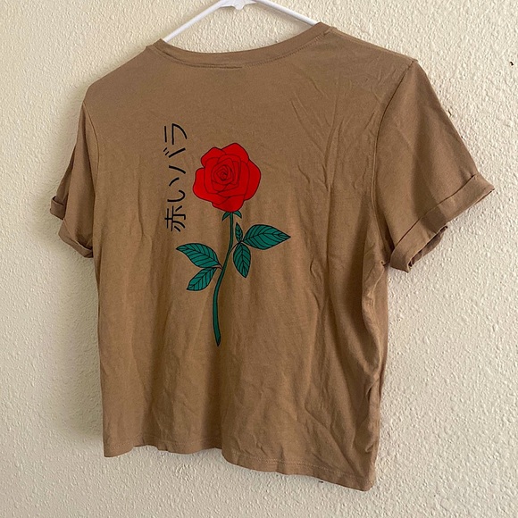 Empyre • Light Brown T-Shirt w/ Japanese Writing & Rose Detail From Zumiez🤎 - Picture 3 of 7